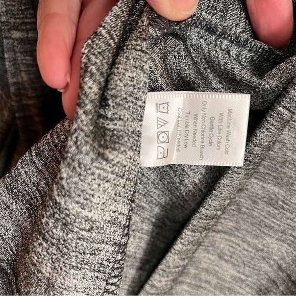 Coldwater Creek Waterstone Tie Front Vest Cardigan Gray Women’s Size… - Picture 6 of 7